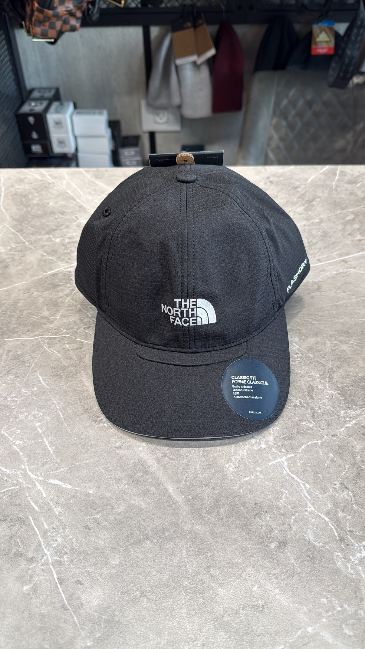 2215A8F0-B3C0-4181-942E-945F279A53A9