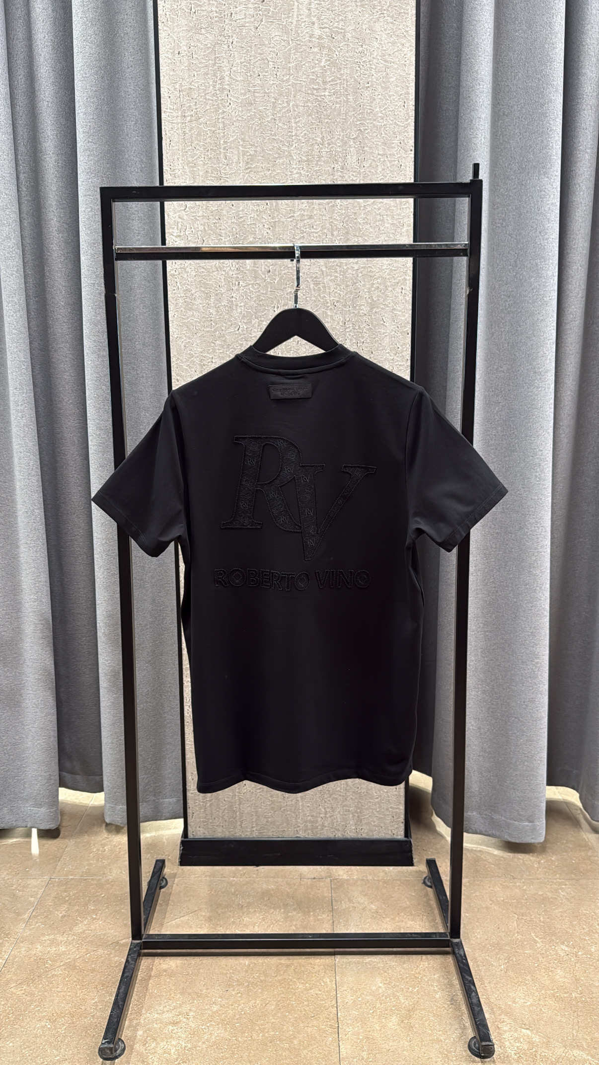 2256B414-6E62-426E-A65E-E94AA9D0B622