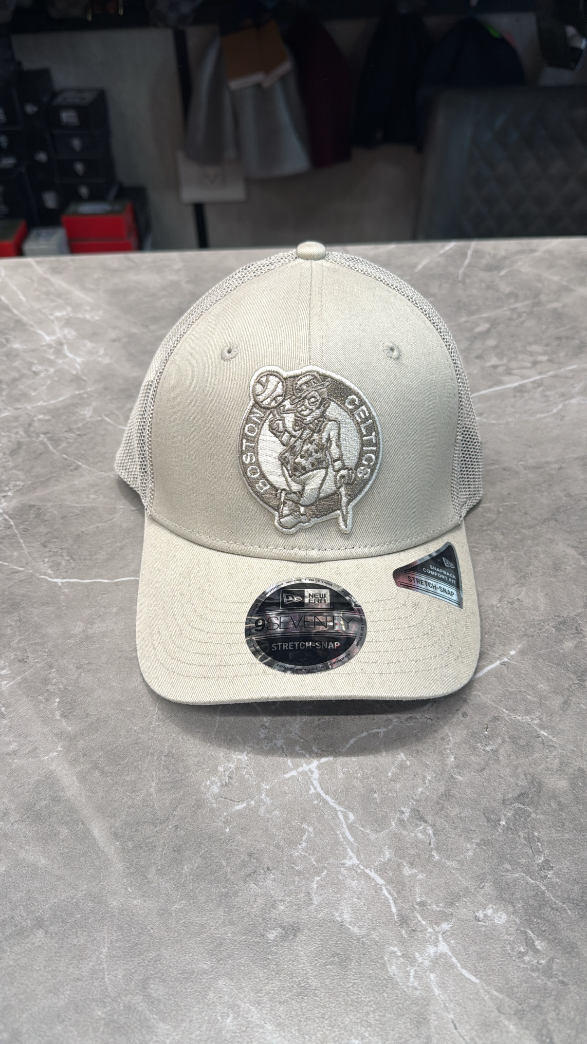 2DEA0C6A-0B40-49B3-AEC5-035F08041E41