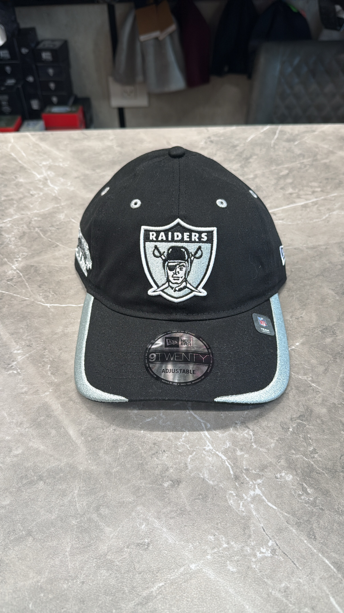 59671D2E-35A7-4F03-8A0A-148A332B729B