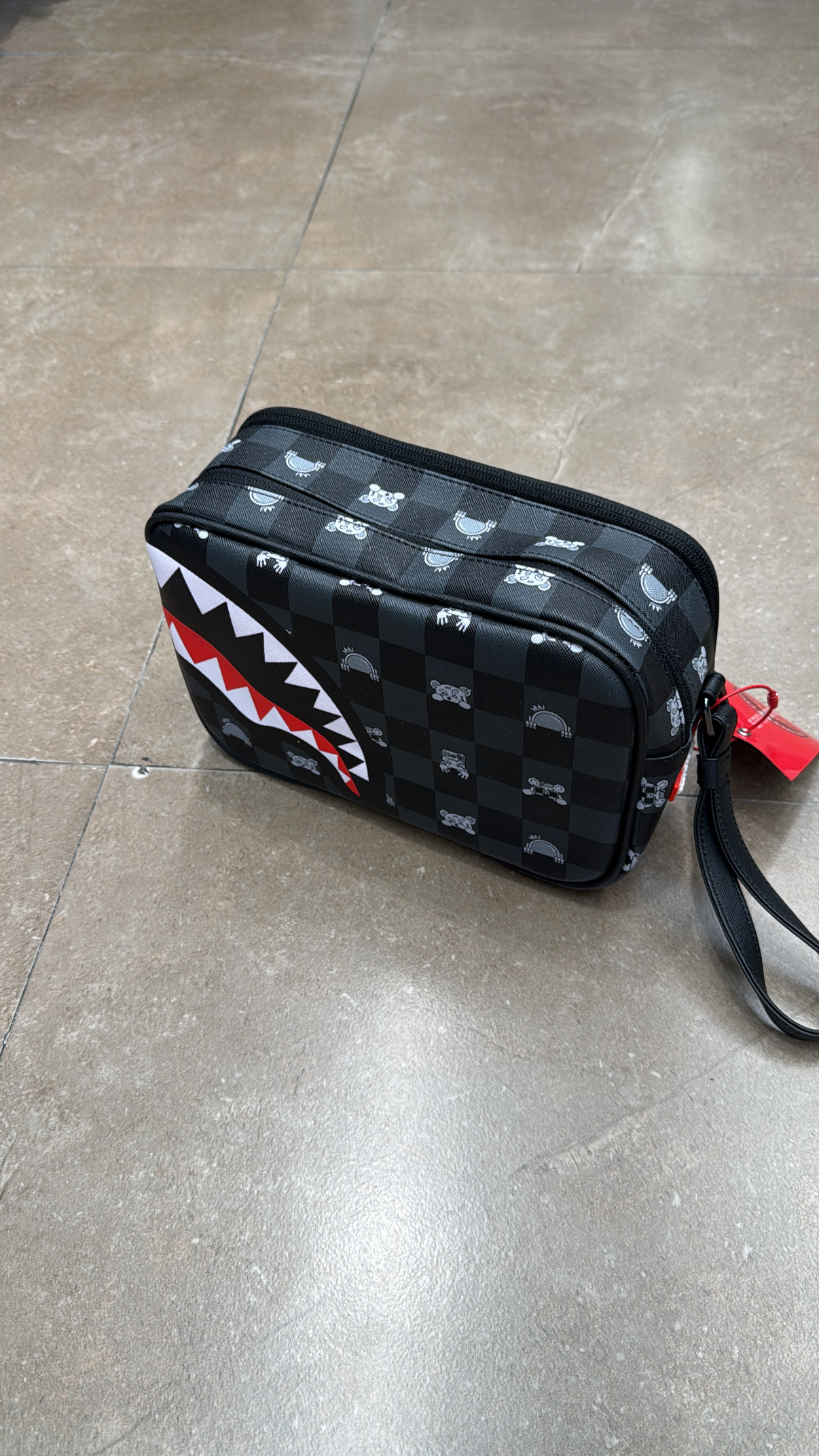 9CF50A51-4A8F-448A-A789-A316C4EA00FF