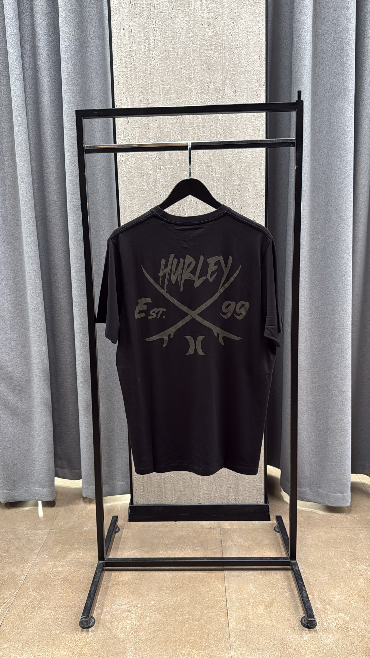 A6FB3BE9-162C-4E79-A94C-A474912E8202