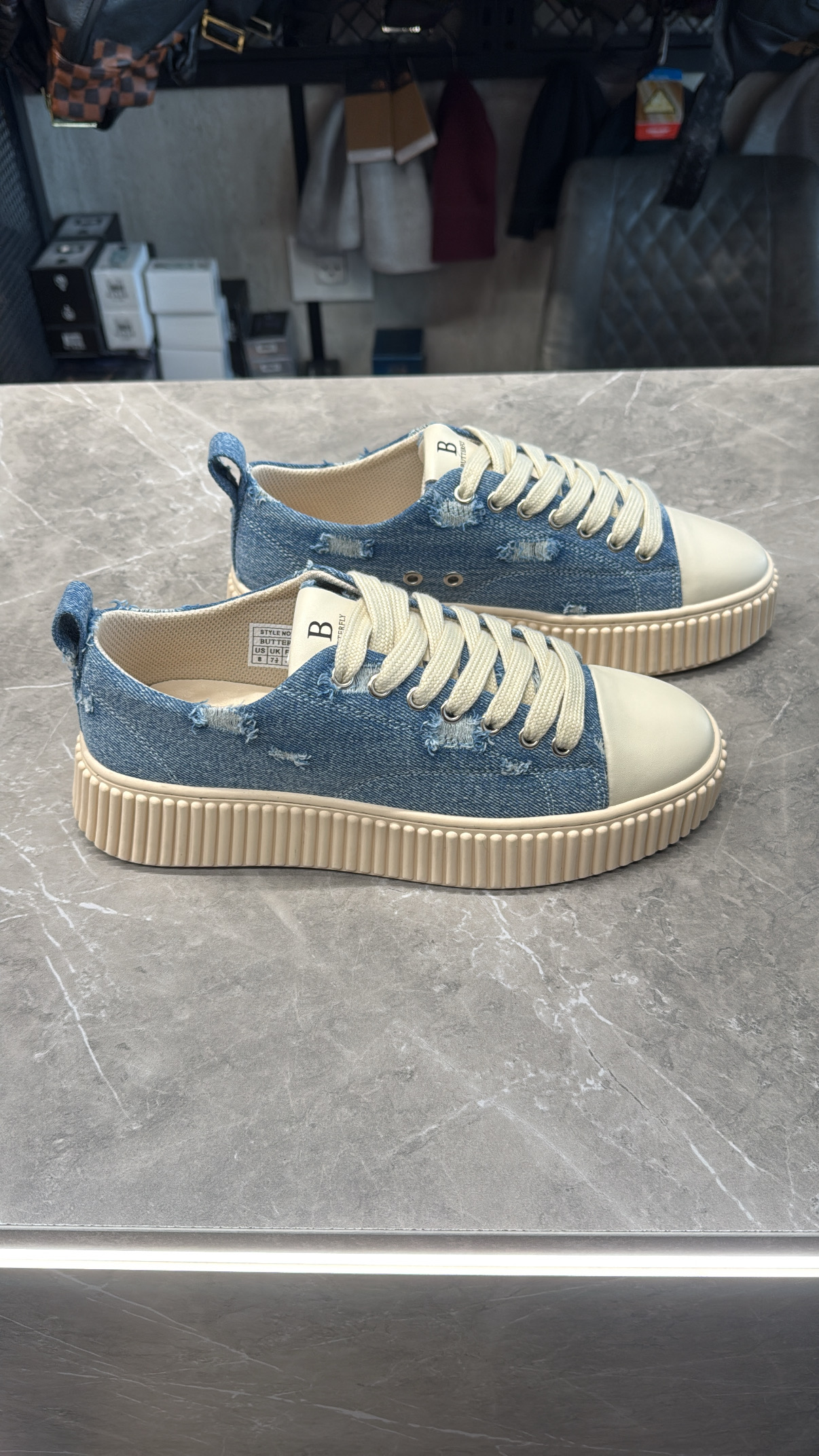 AC8F361B-04D6-4260-9718-C03453C7C5AB