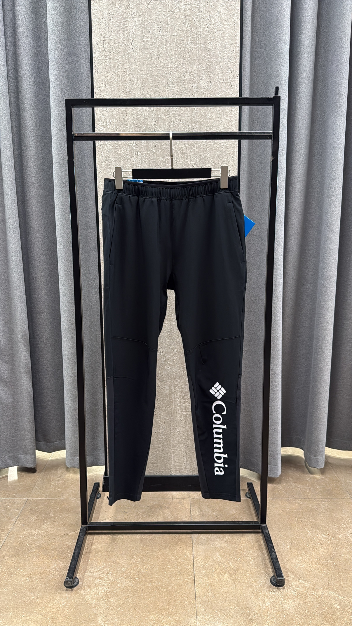 AF75ADB0-2F93-4EED-997B-C6C95488FCA2