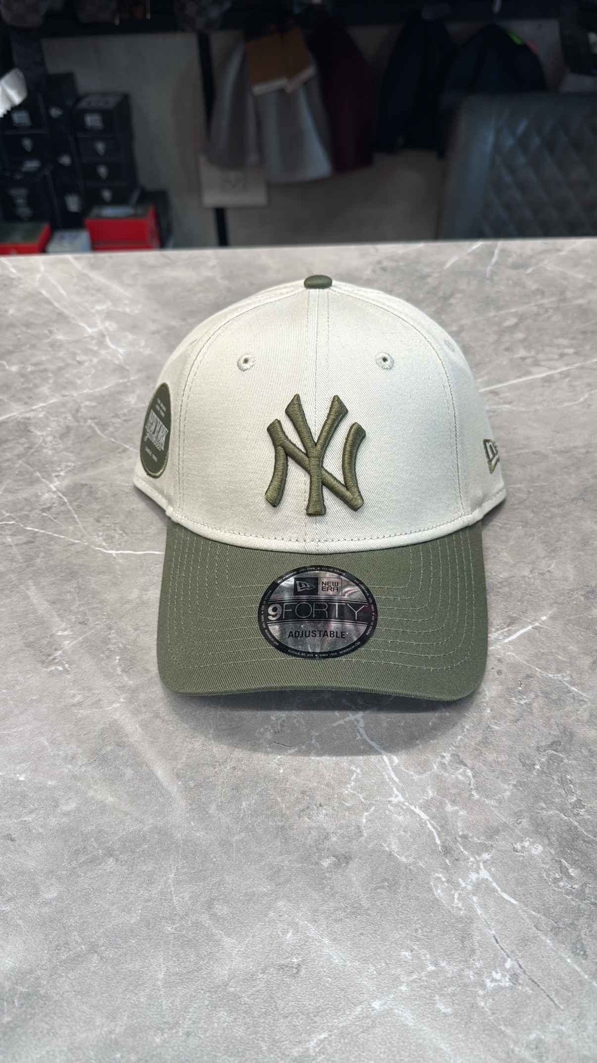 C877994E-2282-4DA8-9173-6126D9AA7E8E