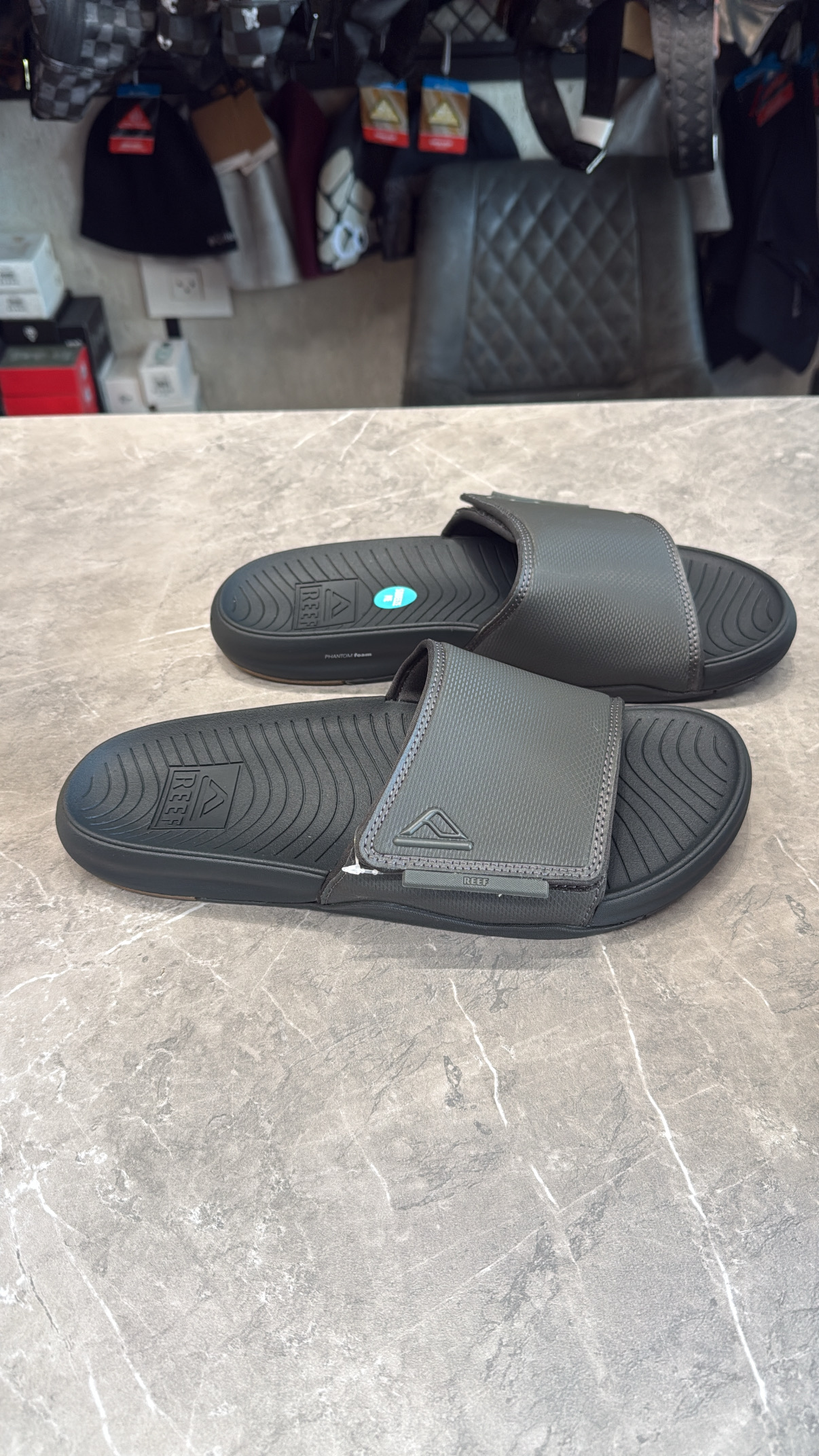 85DDAA6F-8FB6-4C01-9142-A01FC3B0E2A5