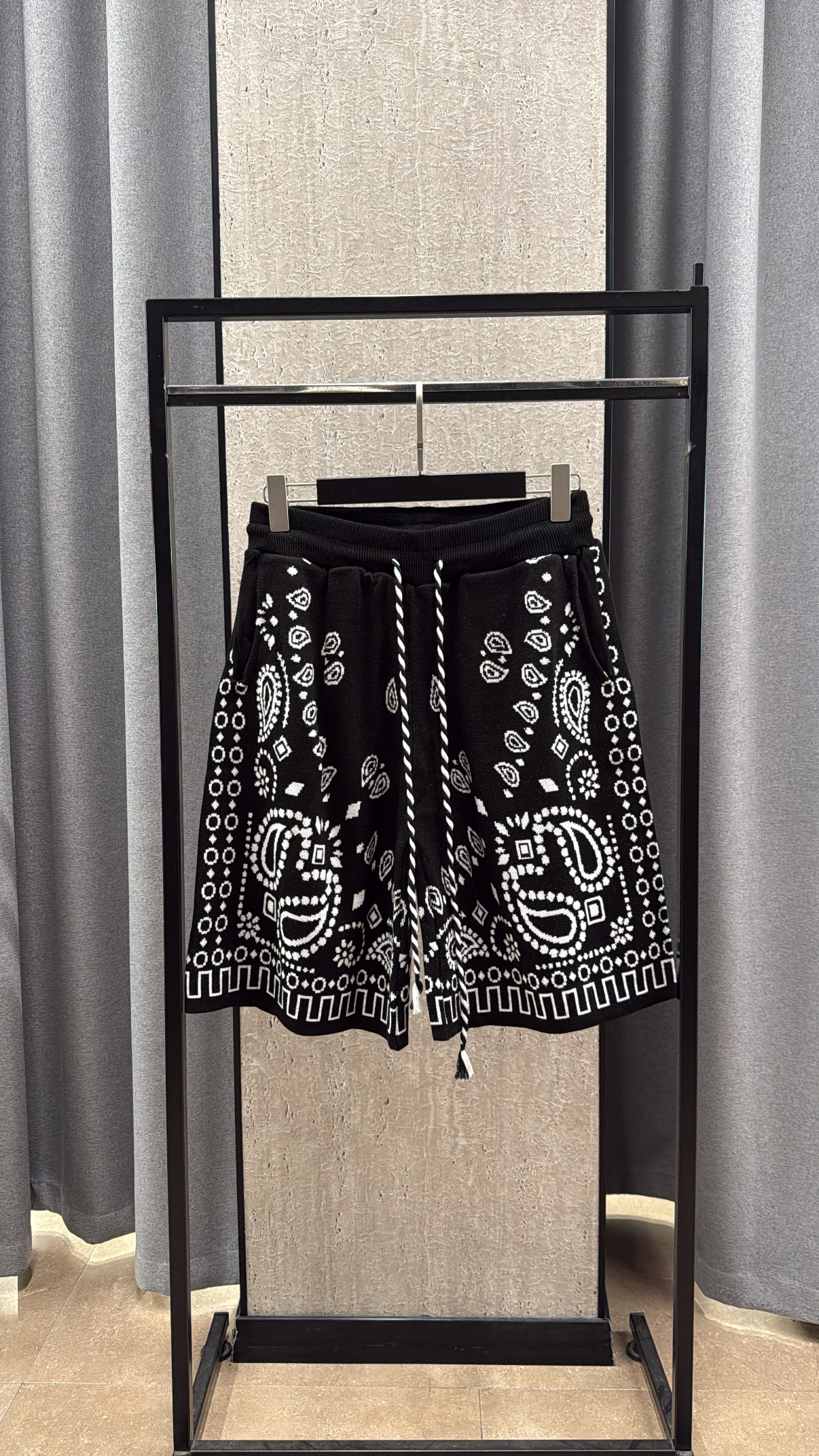 AEA74936-F9A8-4E78-9DE4-C7BDDFB6B7C4